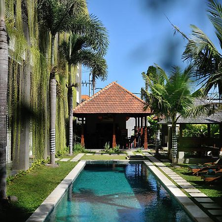 Ganga Hotel & Apartment Denpasar Exterior foto