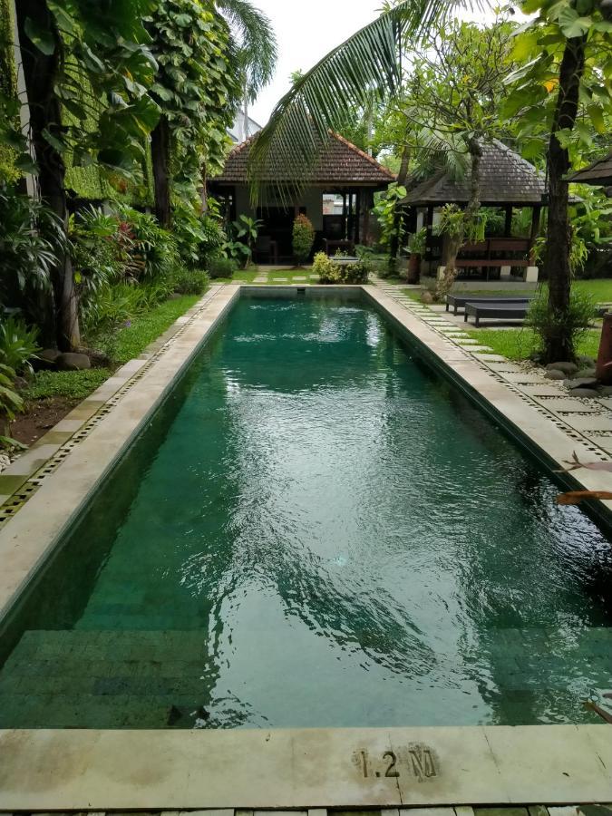 Ganga Hotel & Apartment Denpasar Exterior foto