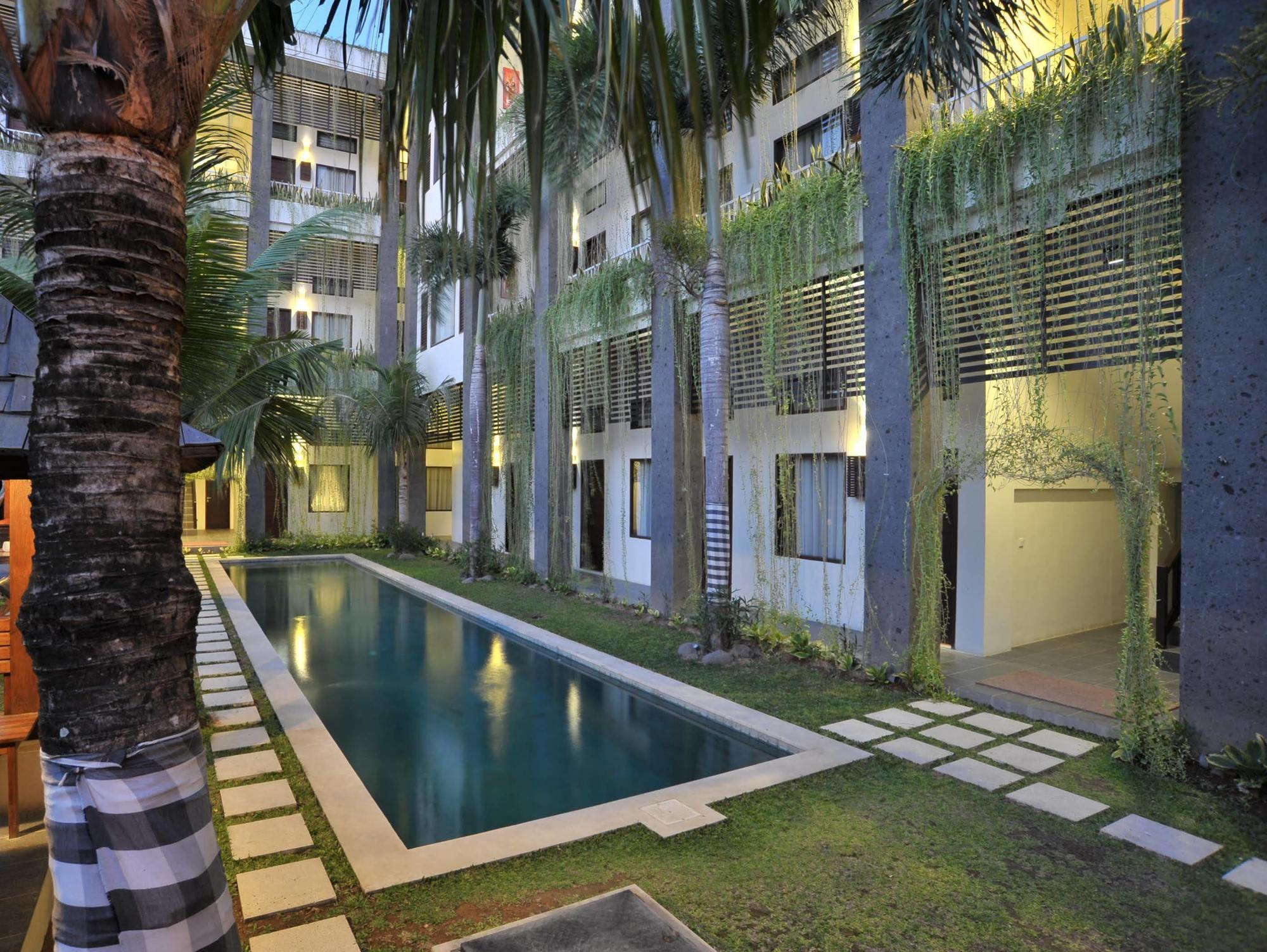 Ganga Hotel & Apartment Denpasar Exterior foto