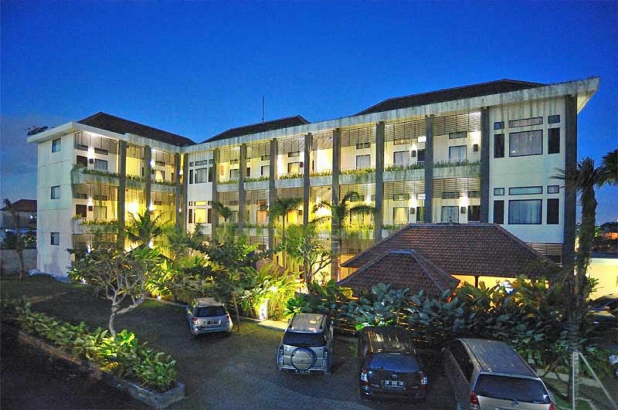 Ganga Hotel & Apartment Denpasar Exterior foto